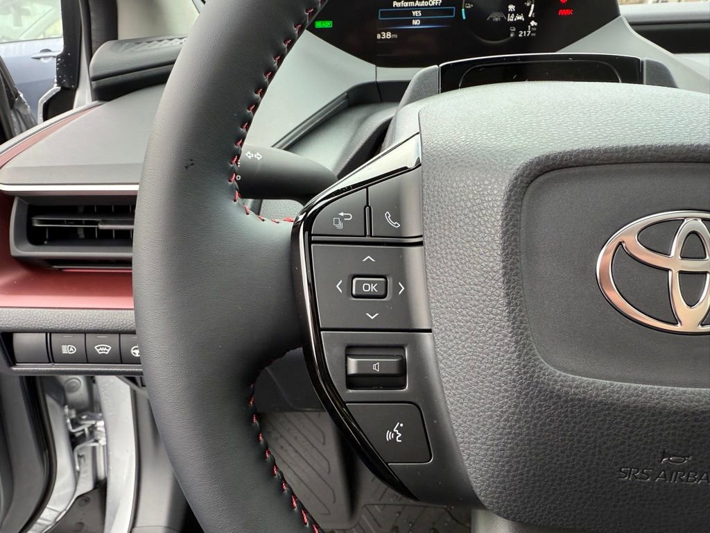 New 2026 Toyota Prius Plug-In Hybrid FWD image 40