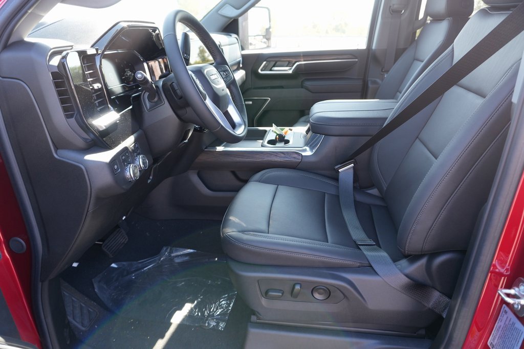 New 2025 GMC Sierra 2500 SLT w/ SLT Premium Package image 15