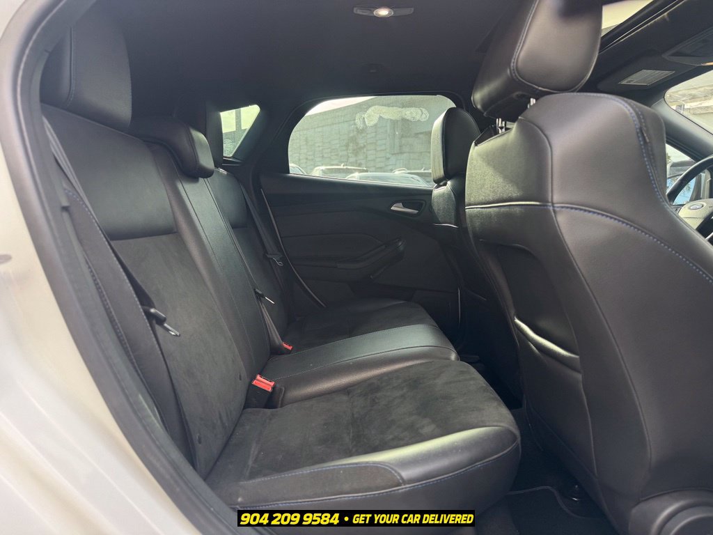 Used 2017 Ford Focus RS AWD/4WD image 25