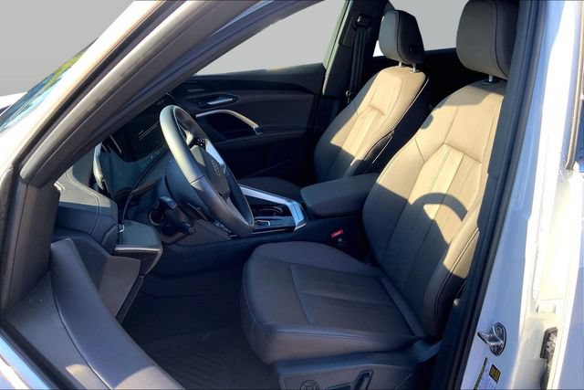 Used 2025 Audi Q5 Premium Plus w/ Premium Plus AWD/4WD image 17