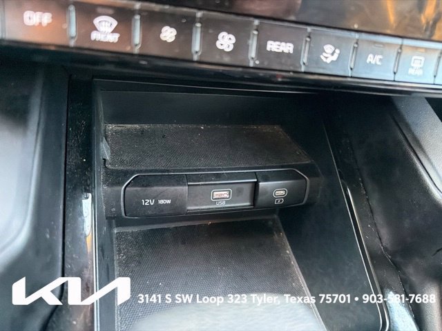 Used 2024 Kia Telluride LX FWD image 21
