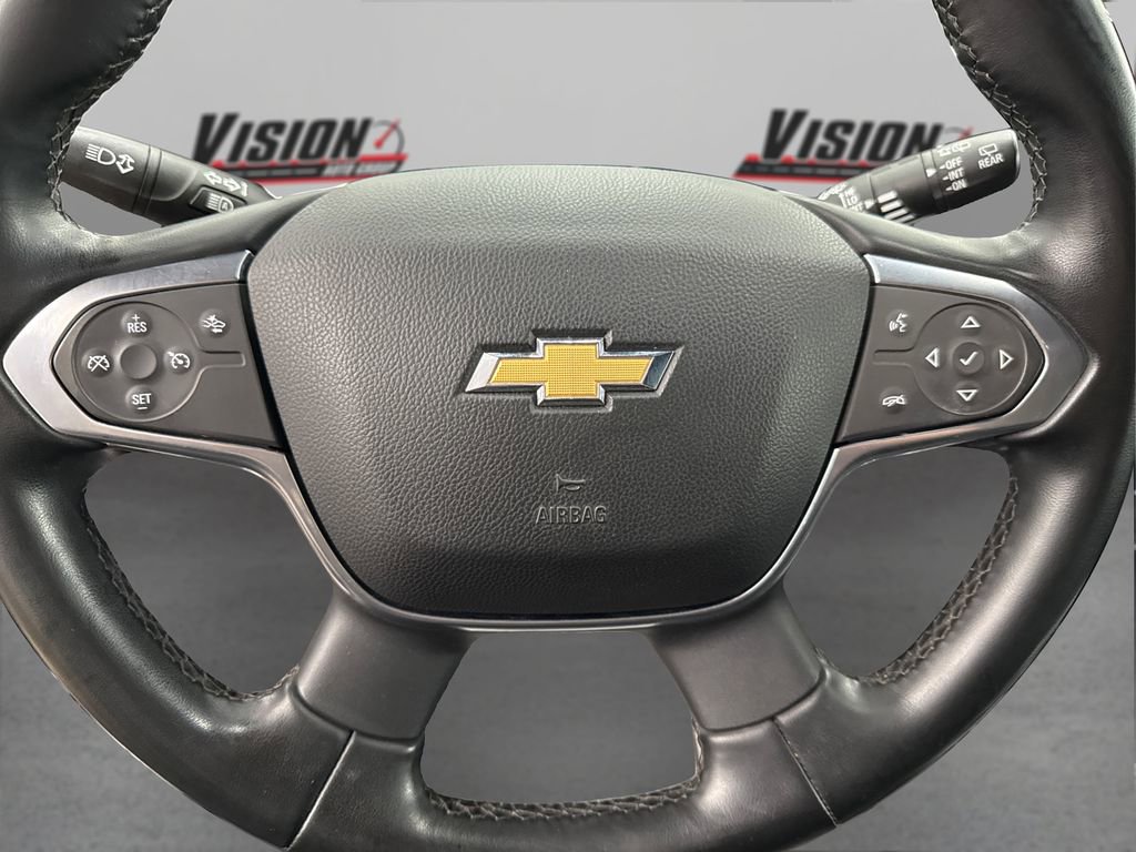 Used 2023 Chevrolet Traverse LT image 24