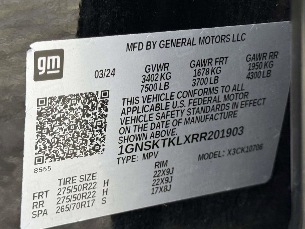 Used 2024 Chevrolet Tahoe High Country AWD/4WD image 30