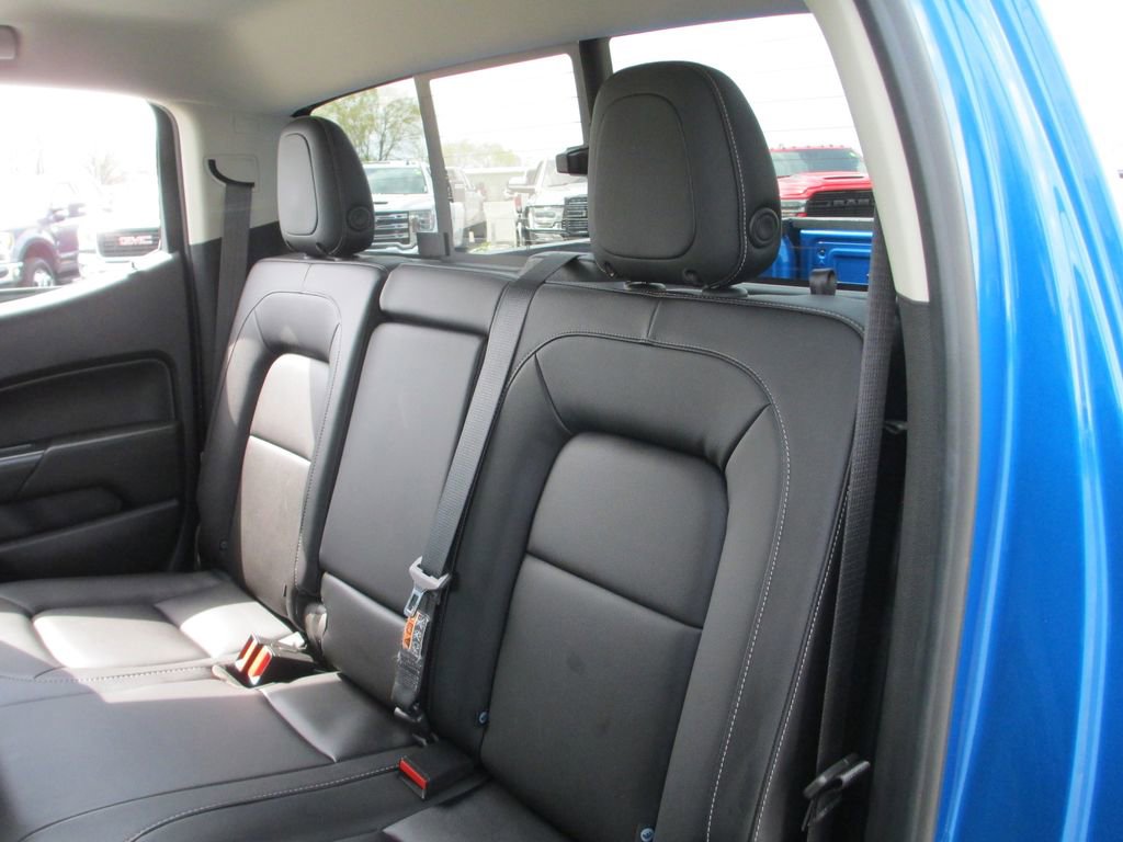 Used 2022 Chevrolet Colorado LT w/ Luxury Package image 17