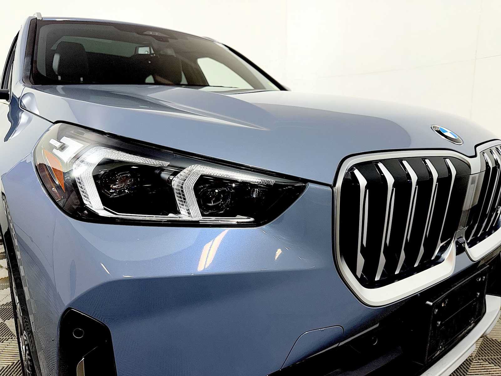 Used 2024 BMW X1 xDrive28i w/ Premium Package AWD/4WD image 24