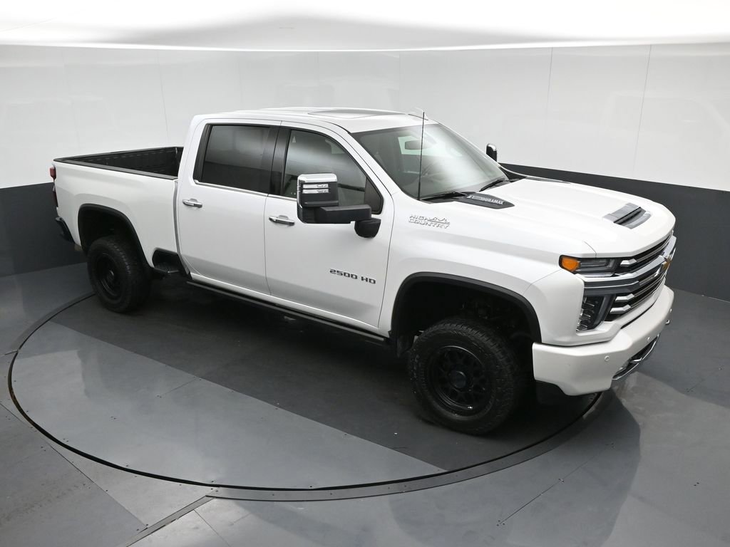 Used 2022 Chevrolet Silverado 2500 High Country w/ Safety Package II image 82