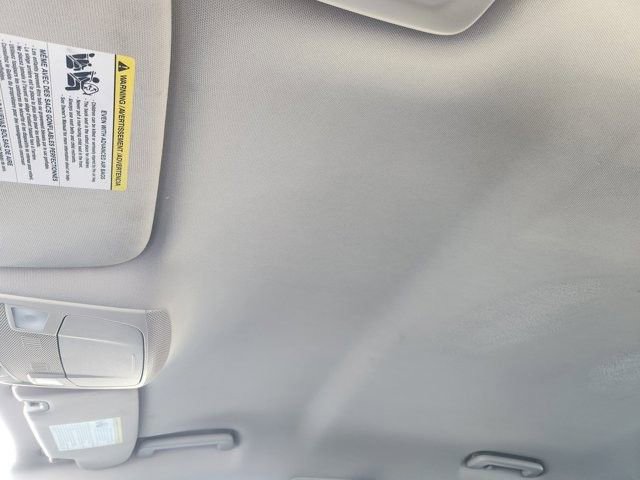 Used 2020 Ford Fusion SE image 25