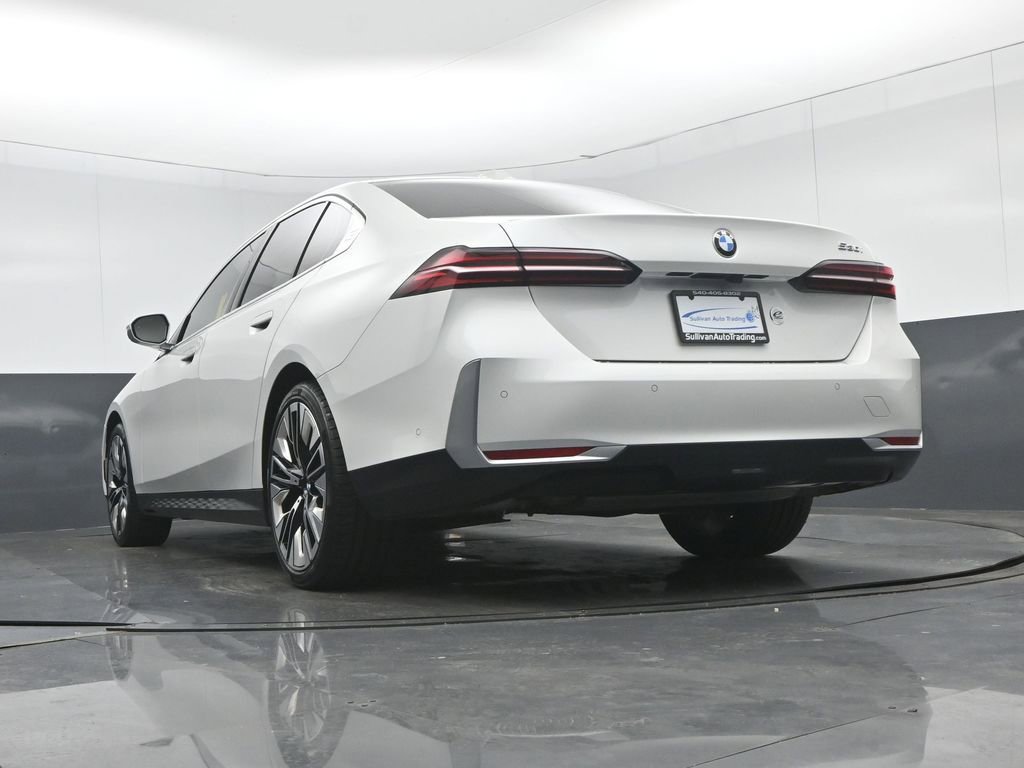 Used 2026 BMW 530i RWD image 63