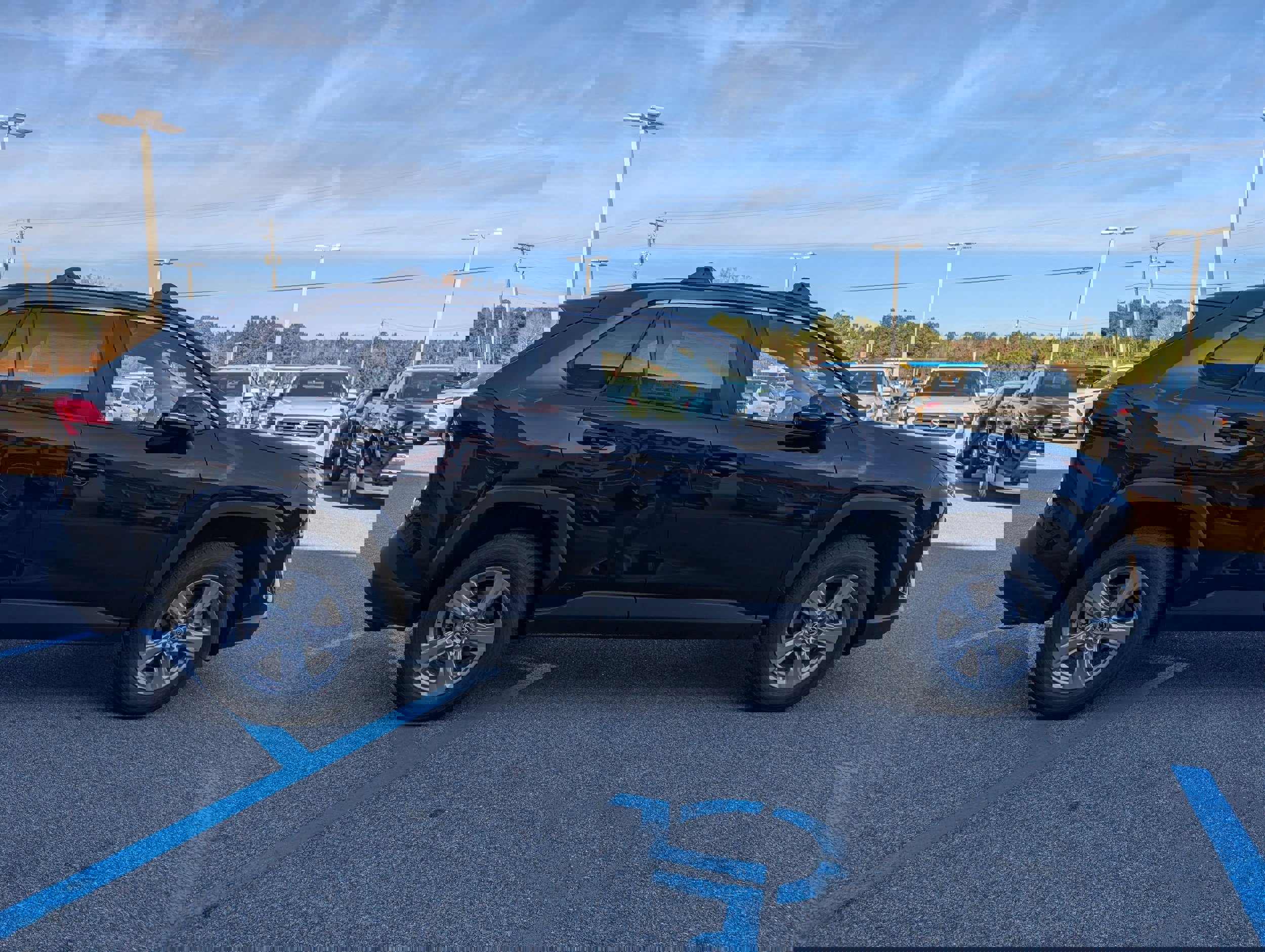 New 2025 Toyota RAV4 XLE image 6