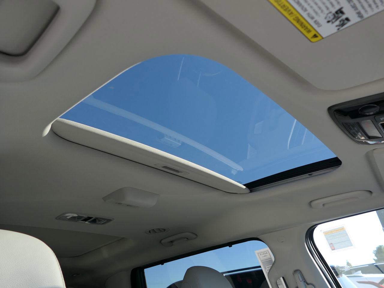 New 2026 Kia Carnival SX Prestige image 25