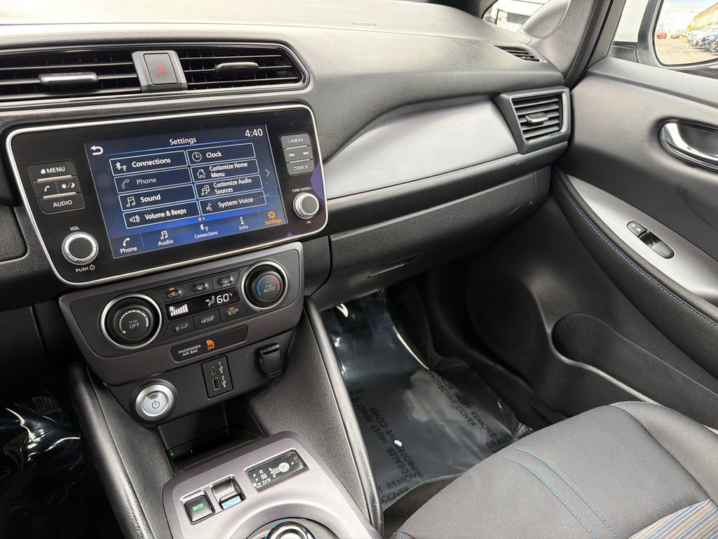 Used 2023 Nissan Leaf S image 23
