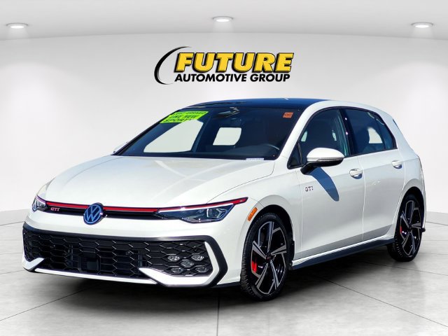 Used 2026 Volkswagen GTI SE FWD image 8