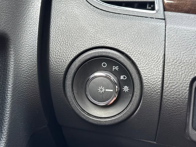 Used 2014 Ford Taurus Limited image 28