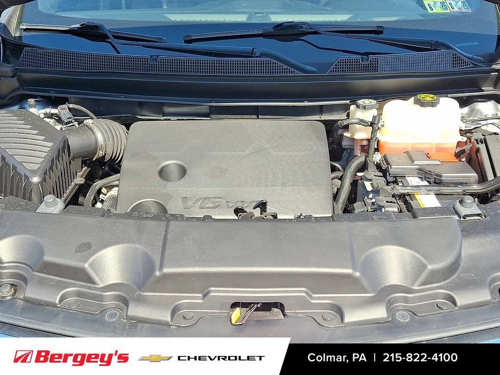 Used 2023 Chevrolet Traverse LT w/ LPO, Floor Liner Package AWD/4WD image 30