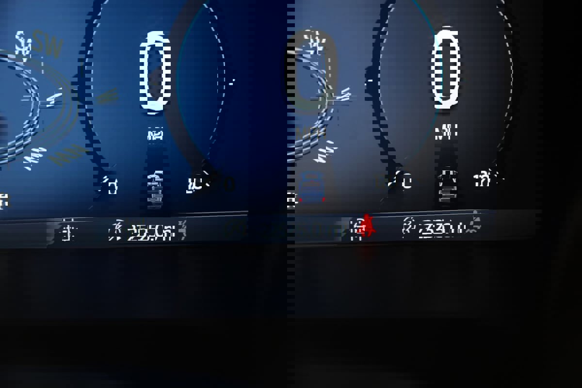 Used 2024 Ford F150 XLT w/ Tow/Haul Package image 37