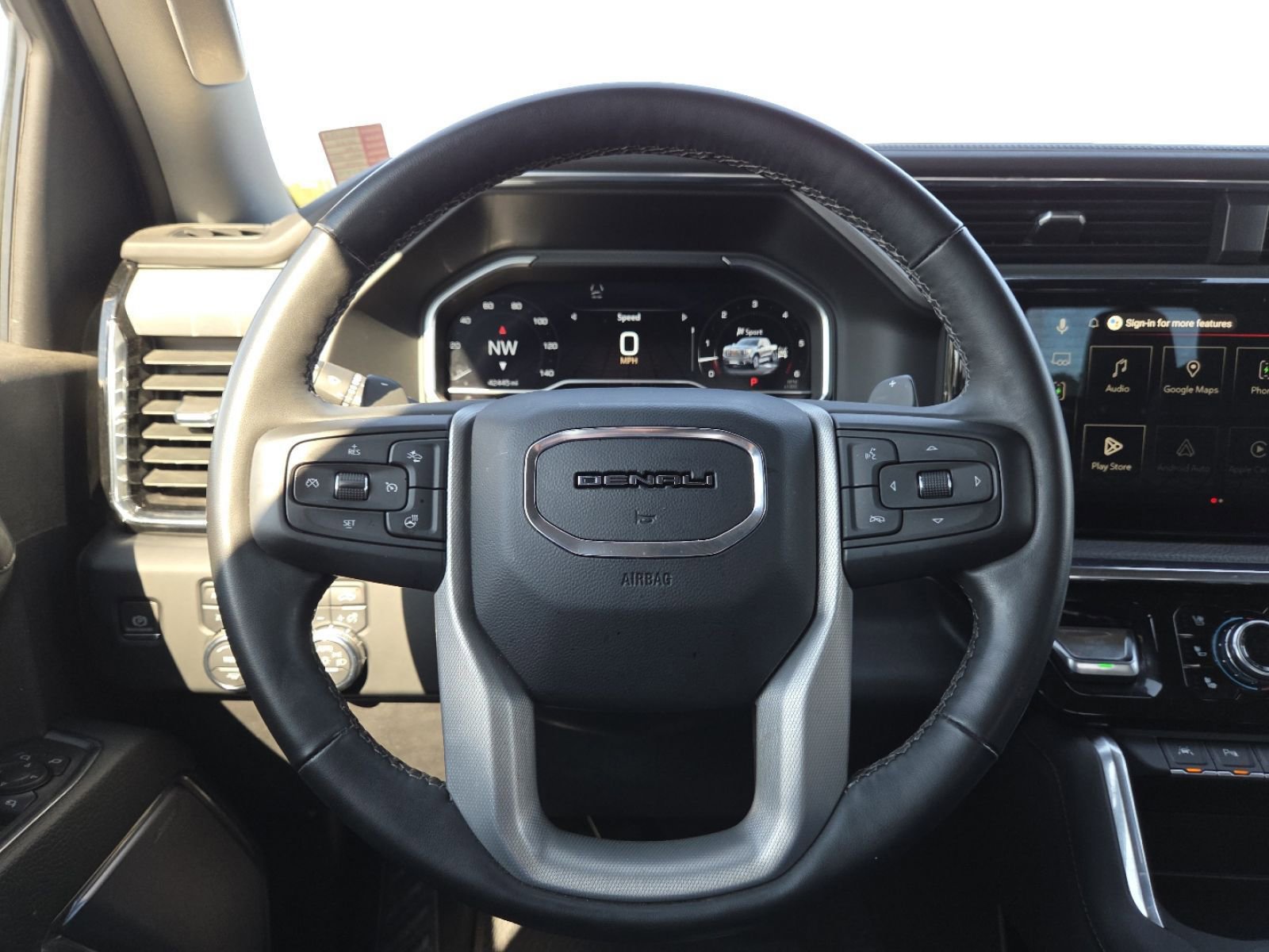 Used 2023 GMC Sierra 1500 Denali w/ Denali Reserve Package AWD/4WD image 35