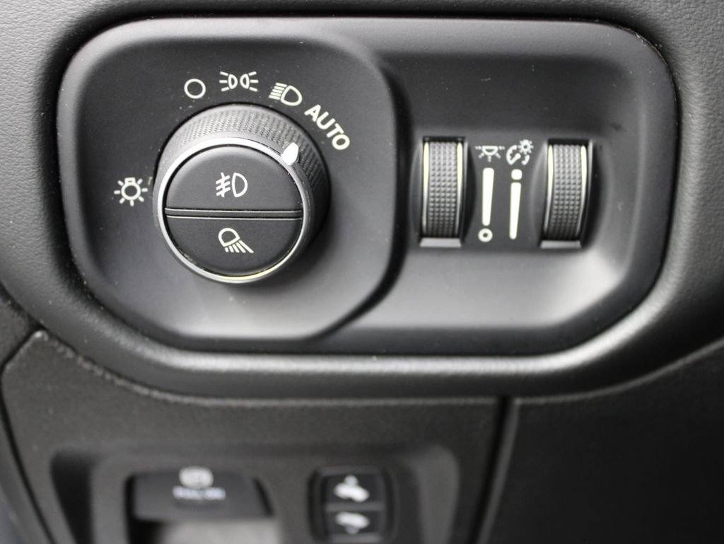 Used 2019 RAM 1500 Limited w/ Bed Utility Group AWD/4WD image 51