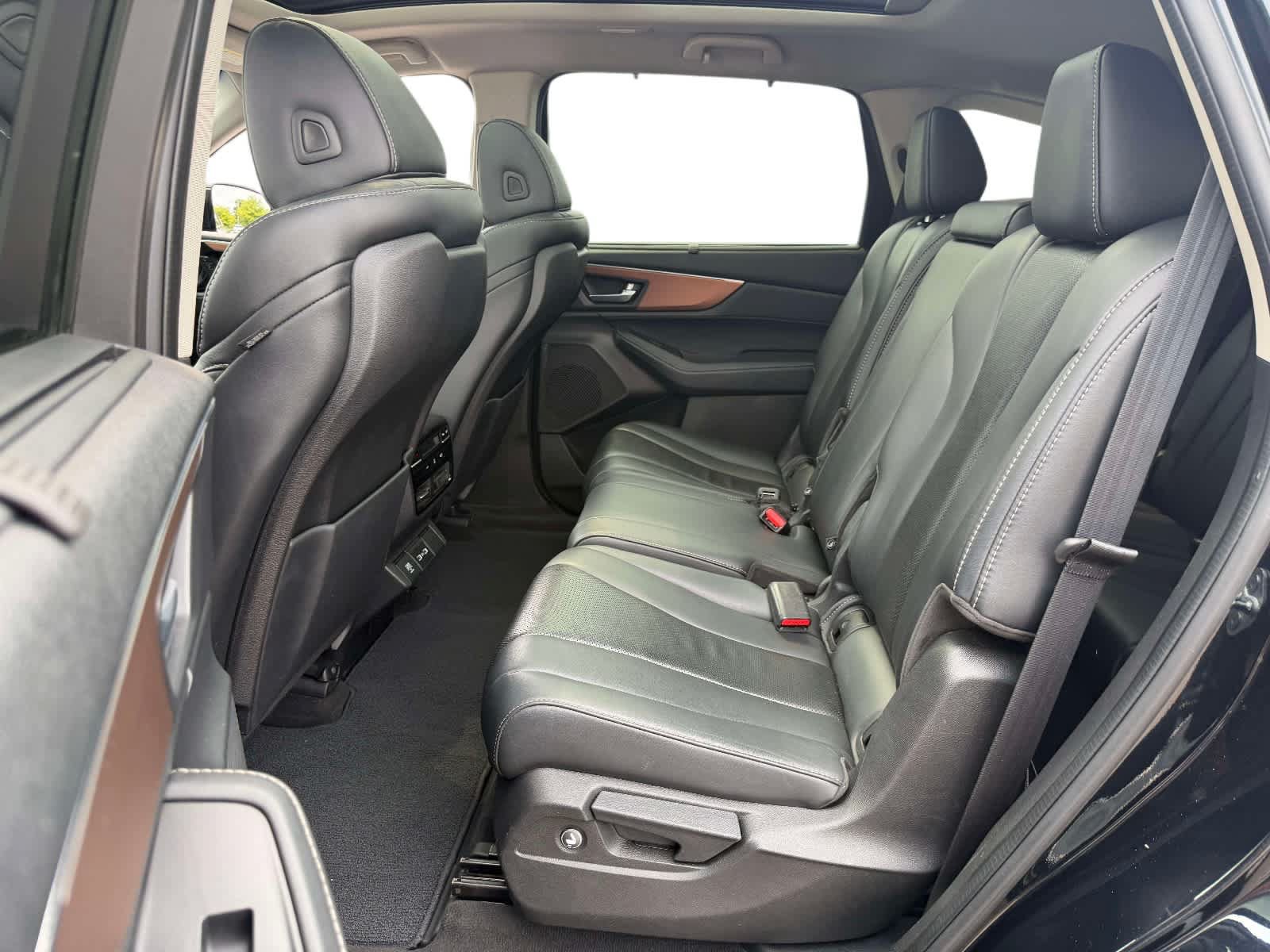 Used 2022 Acura MDX SH-AWD w/ Technology Package image 14