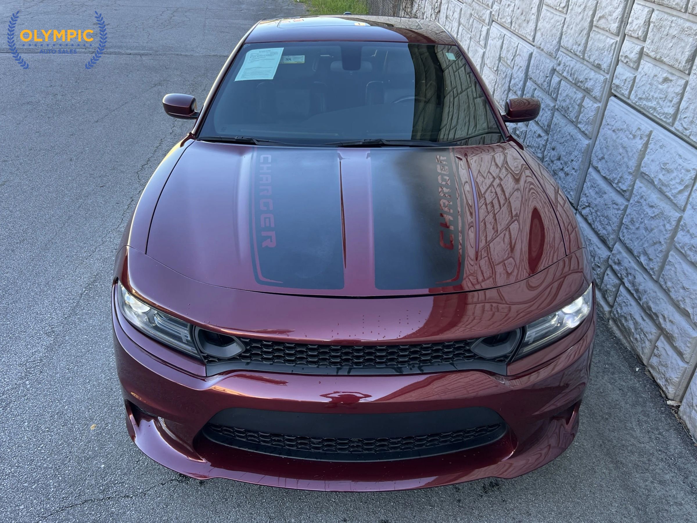 Used 2019 Dodge Charger SXT w/ Leather Interior Group image 2