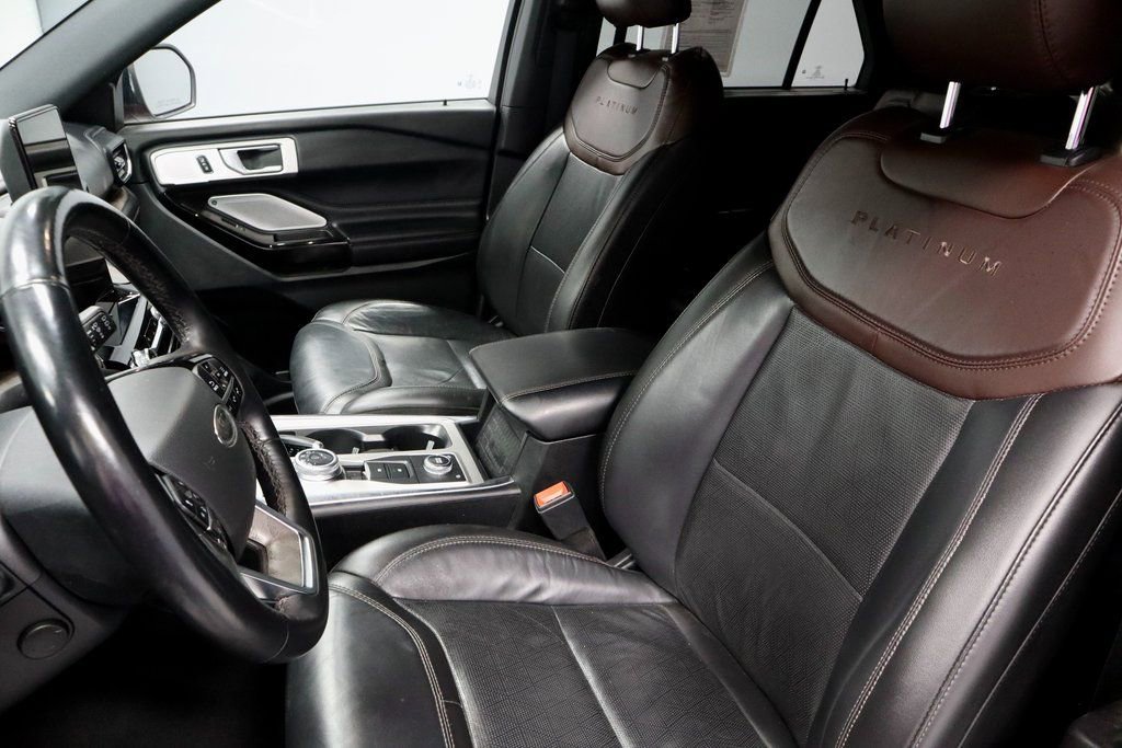Certified 2022 Ford Explorer Platinum w/ Technology Package image 29