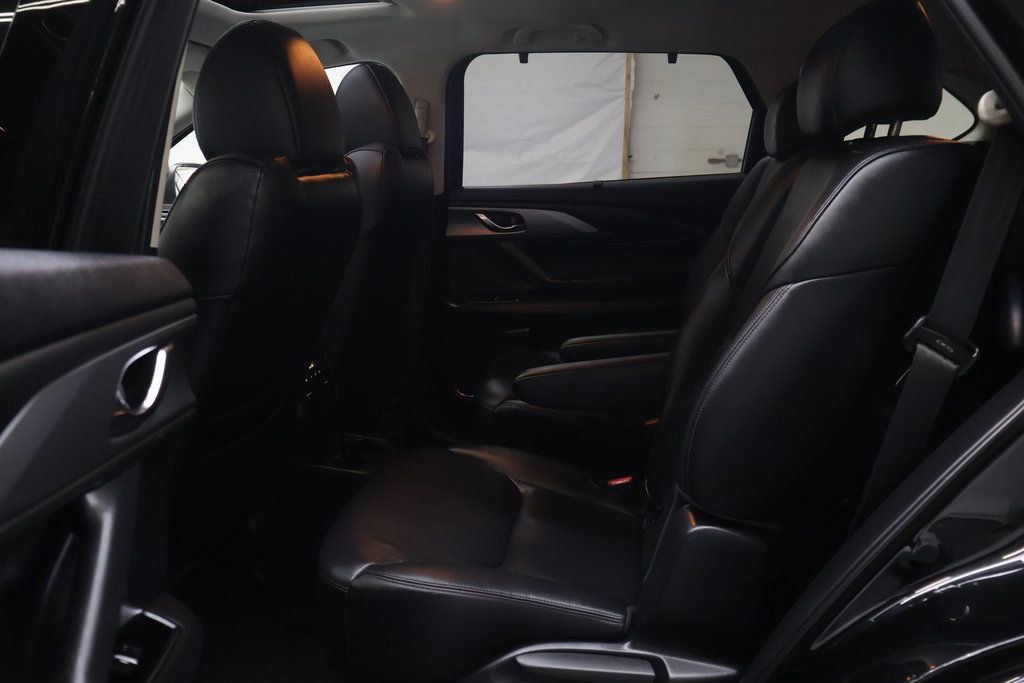 Used 2021 MAZDA CX-9 Touring w/ Touring Premium Package AWD/4WD image 17