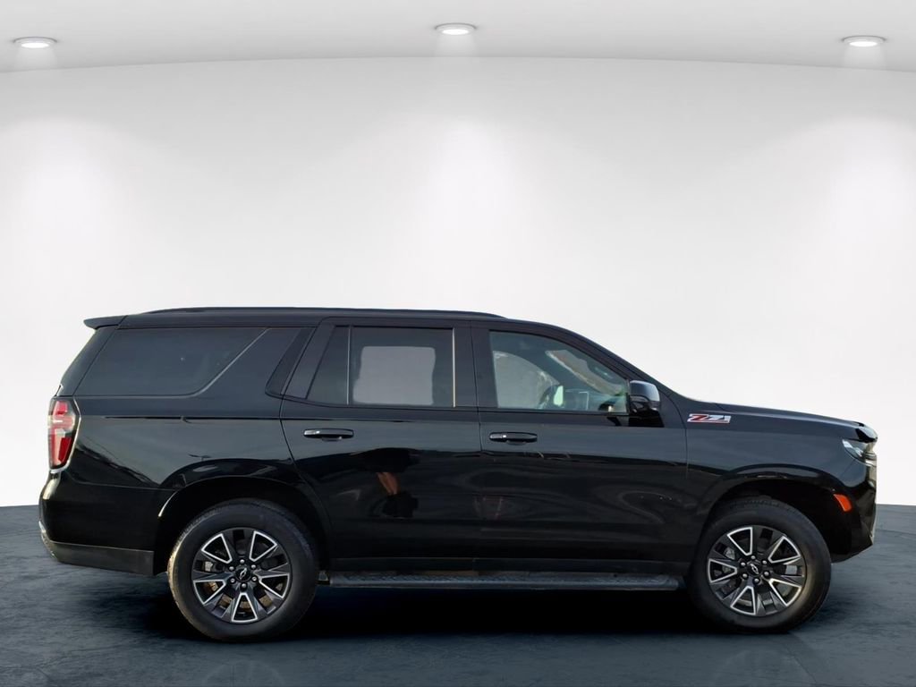 Used 2021 Chevrolet Tahoe Z71 w/ Luxury Package AWD/4WD image 7