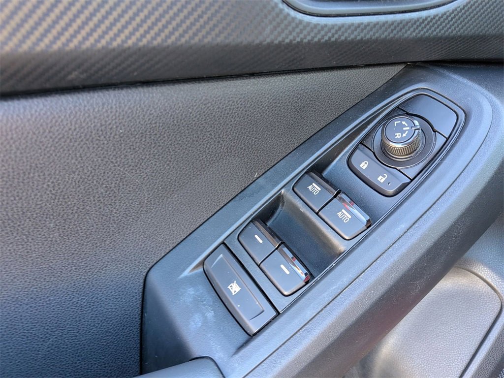 Used 2024 Subaru Crosstrek 2.0i Premium image 13