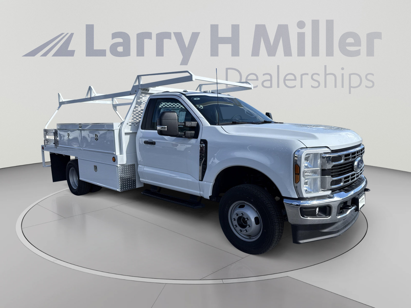 New 2025 Ford F350 XL w/ XL Chrome Package AWD/4WD image 7
