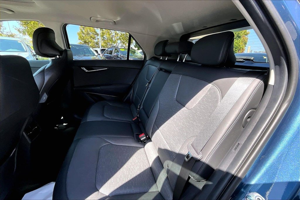 Certified 2024 Kia Niro Wave FWD image 15