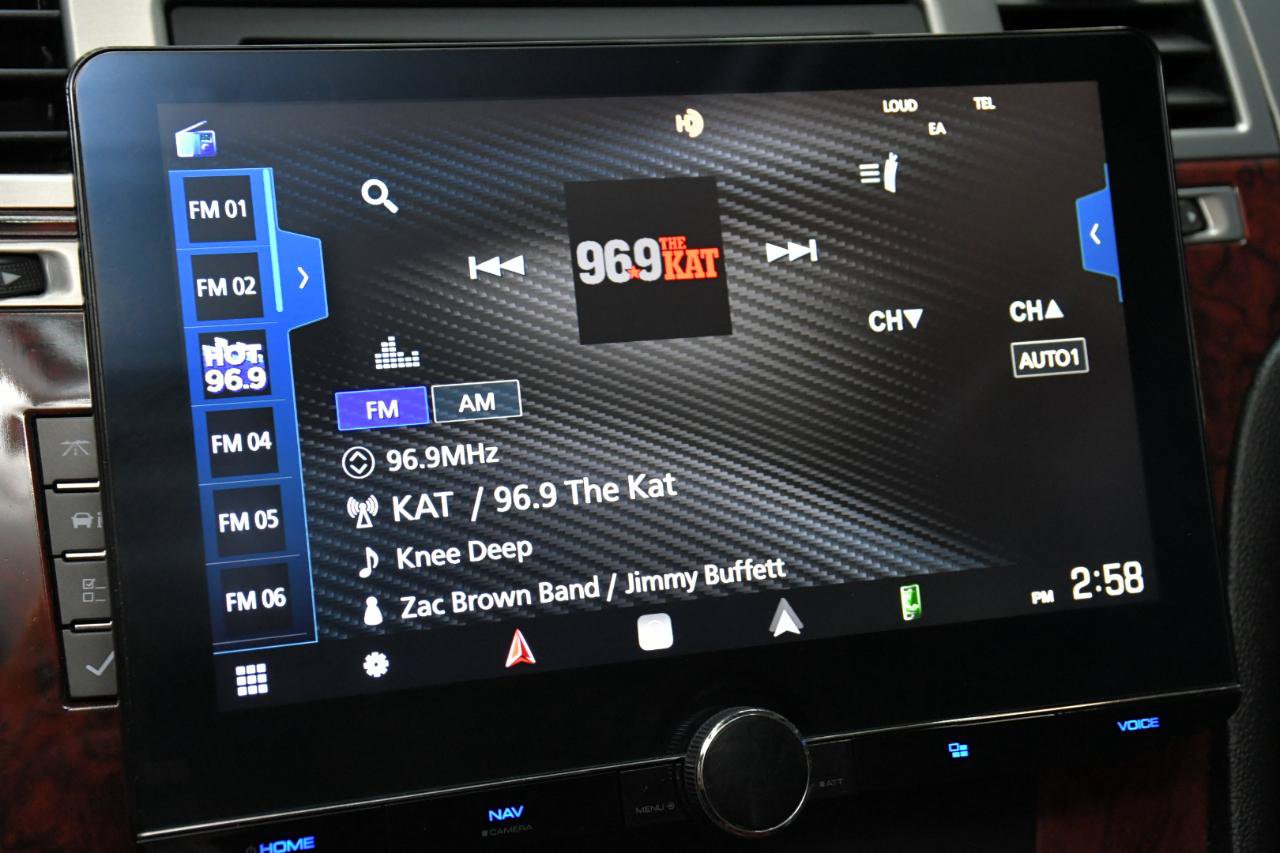Used 2013 Cadillac Escalade EXT Luxury AWD/4WD image 47