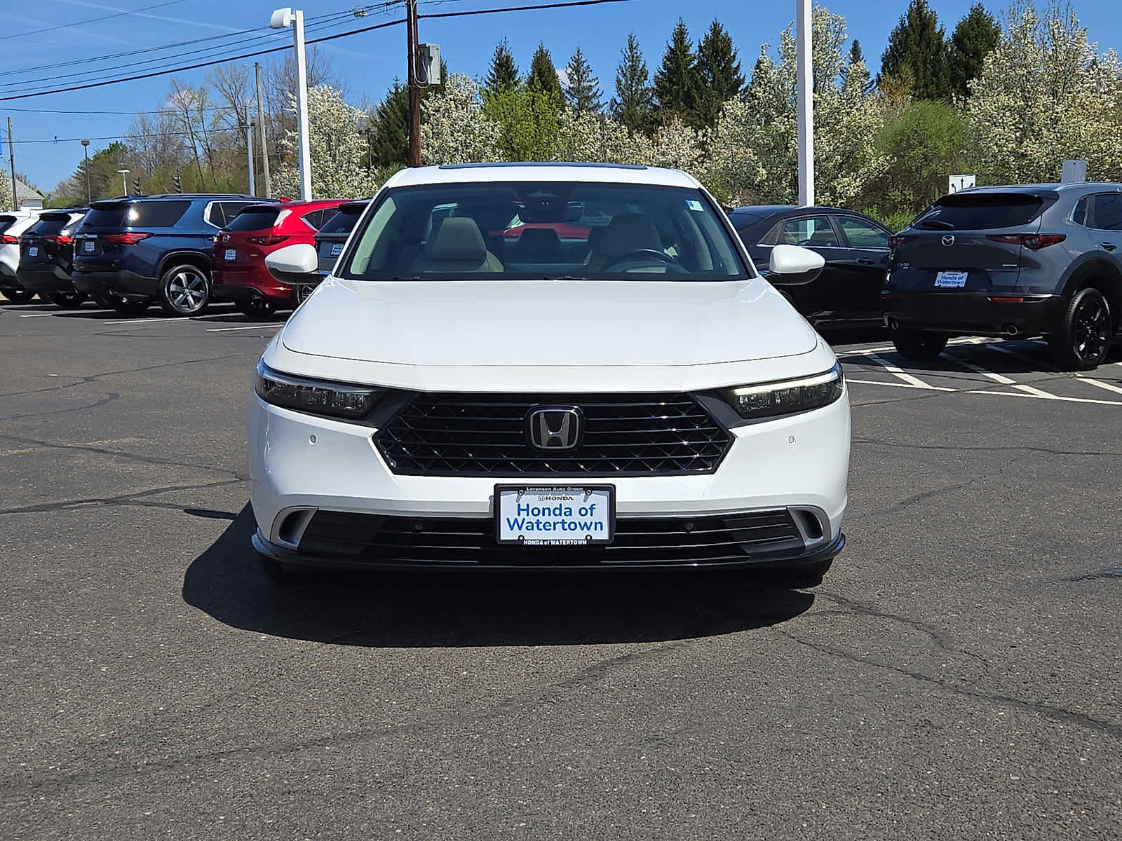Used 2023 Honda Accord Touring image 2