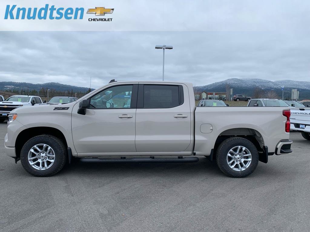 Used 2026 Chevrolet Silverado 1500 RST w/ RST All Star Premium Package AWD/4WD image 4