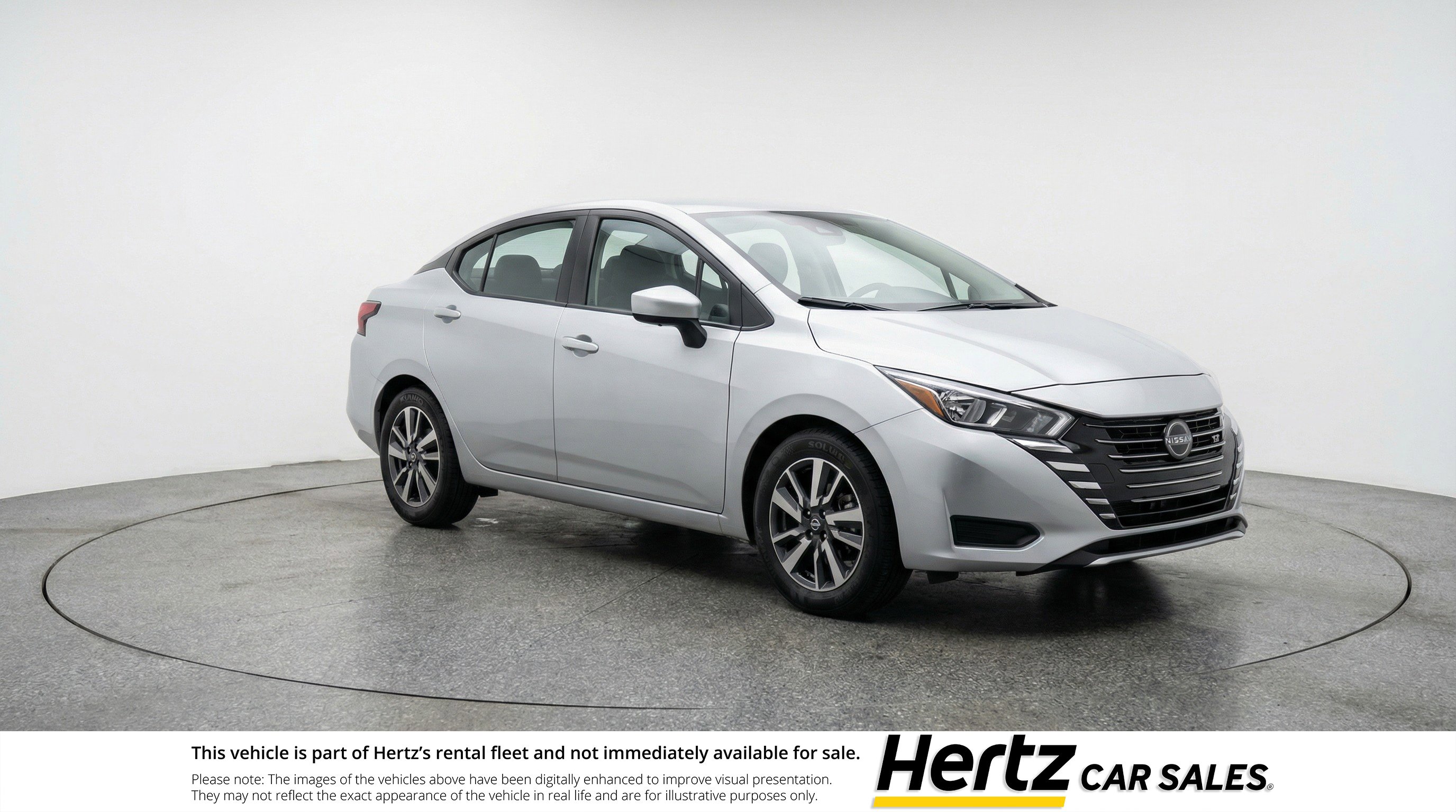 Used 2025 Nissan Versa SV FWD image 1