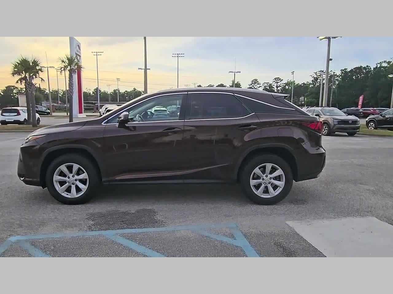 Used 2016 Lexus RX 350 AWD w/ Premium Package image 25