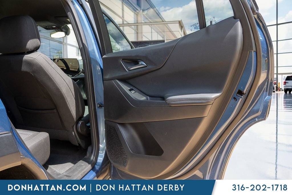 Used 2025 Chevrolet Equinox LT FWD image 21