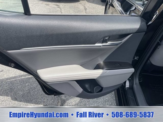 Used 2023 Toyota Camry XLE FWD image 15