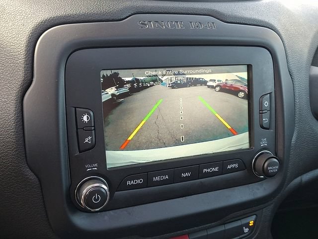 Used 2016 Jeep Renegade Limited AWD/4WD image 20