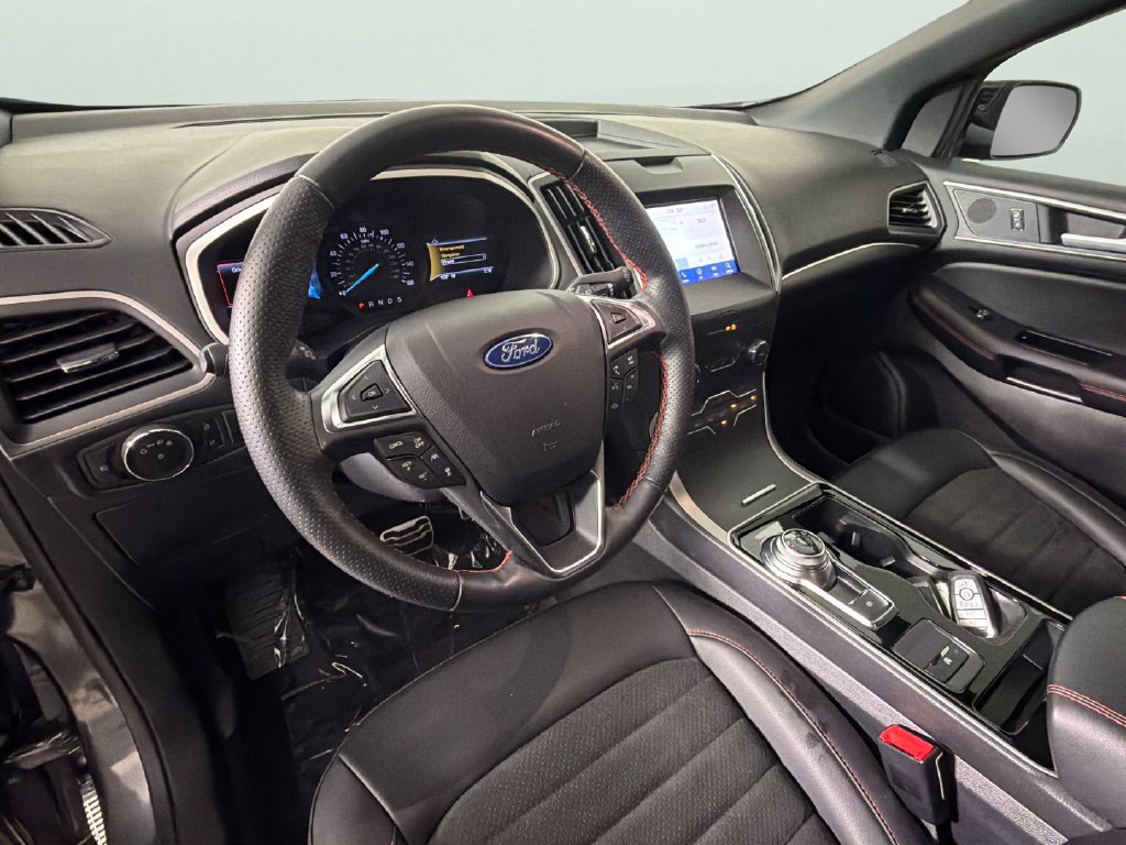 Used 2020 Ford Edge ST-Line FWD image 19