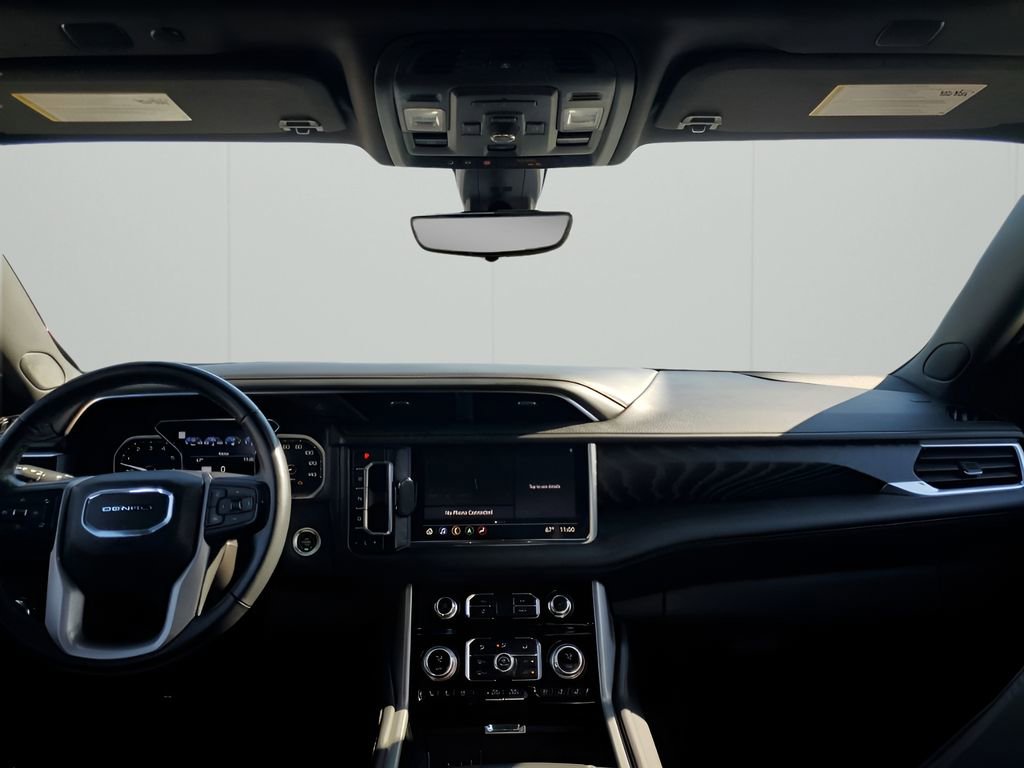 Used 2021 GMC Yukon Denali w/ Denali Premium Package image 24