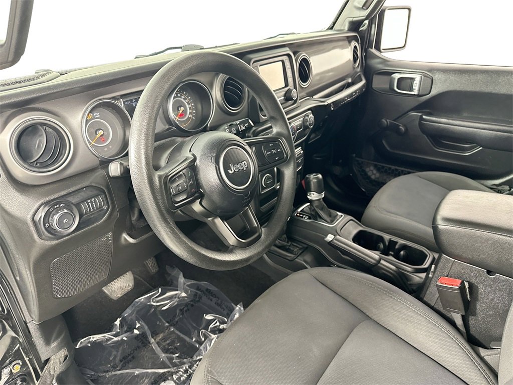 Used 2021 Jeep Wrangler Sport image 10