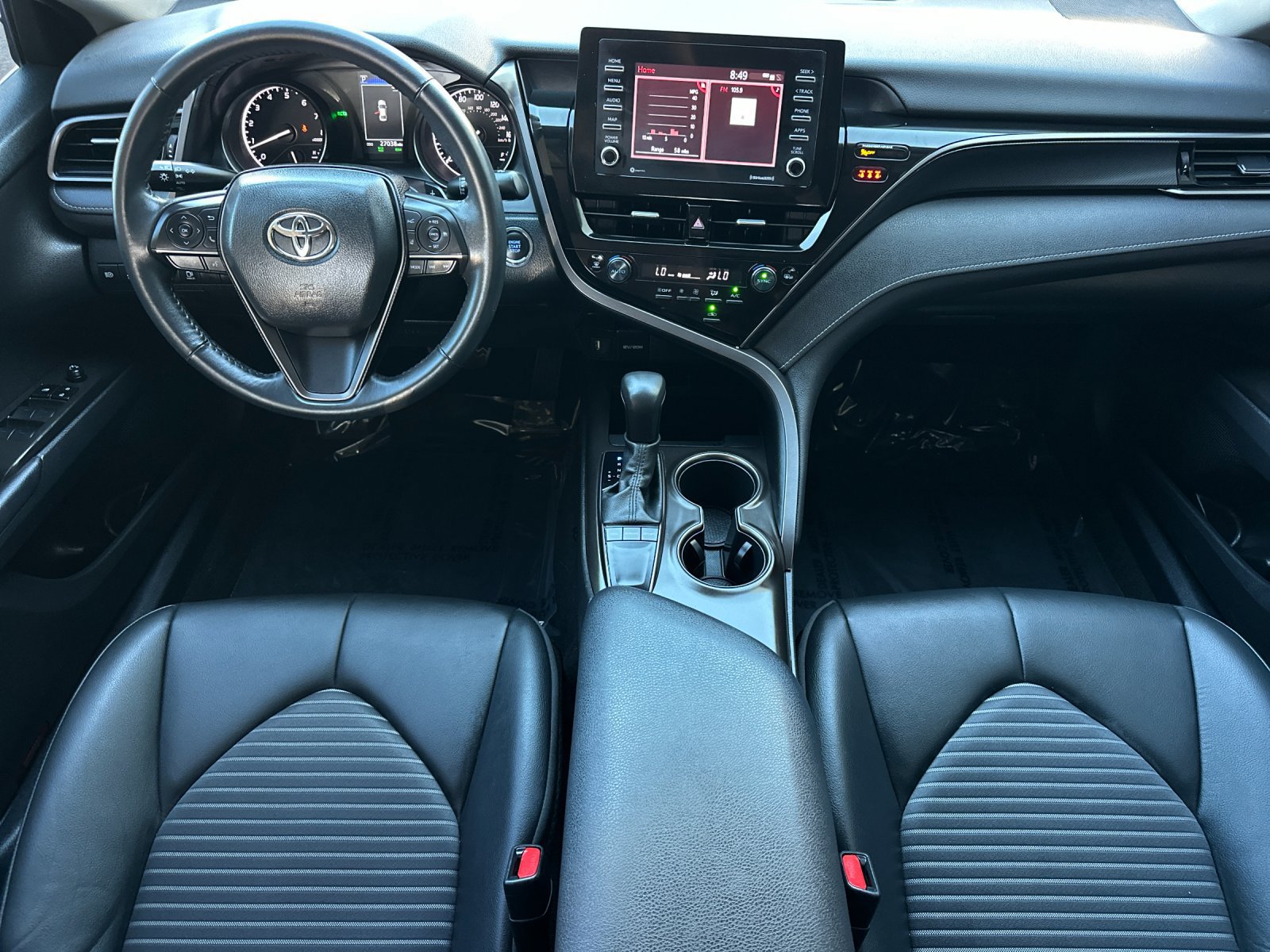 Used 2024 Toyota Camry SE w/ Convenience Package FWD image 12