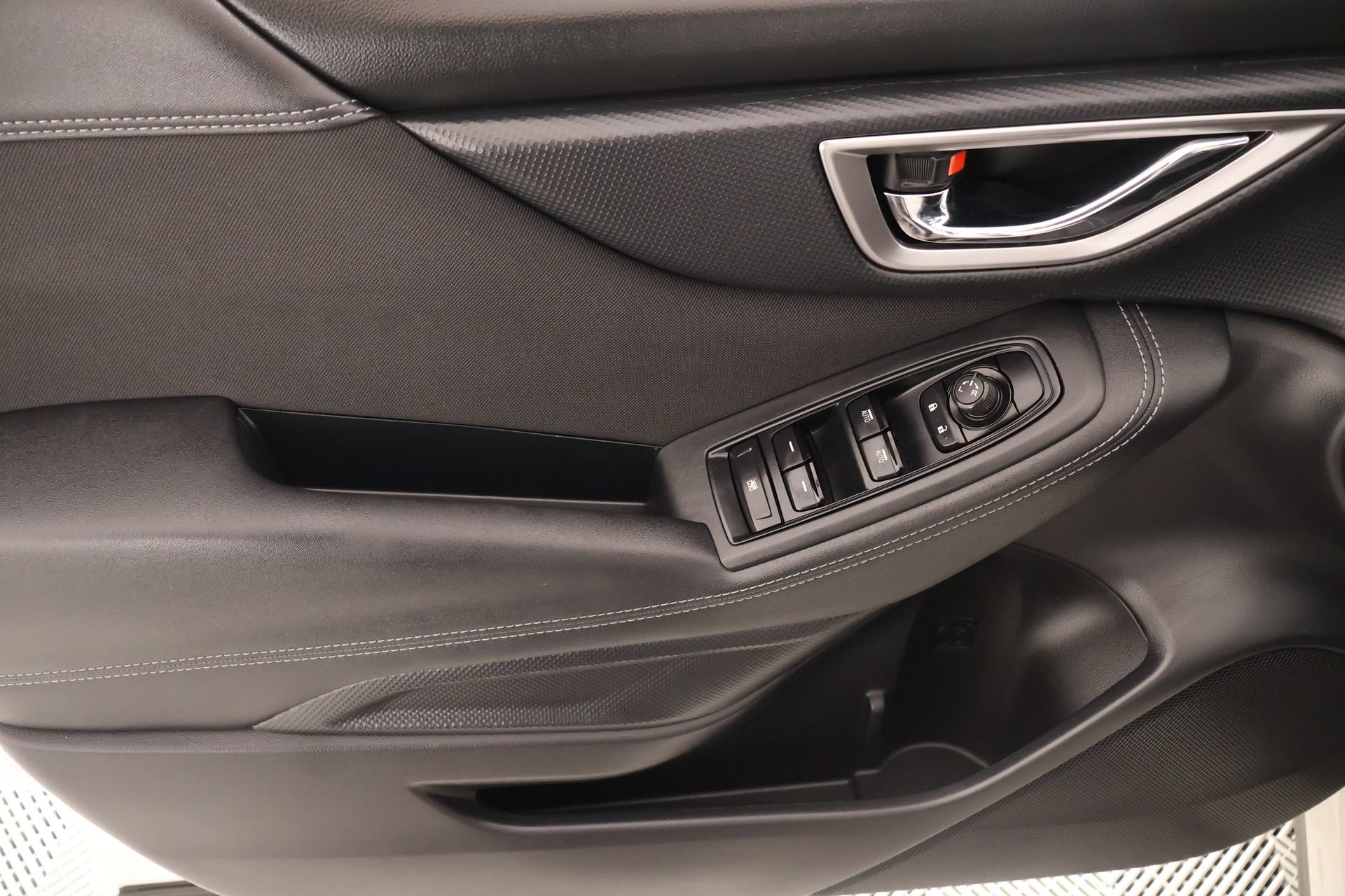 Used 2022 Subaru Forester Premium AWD/4WD image 16