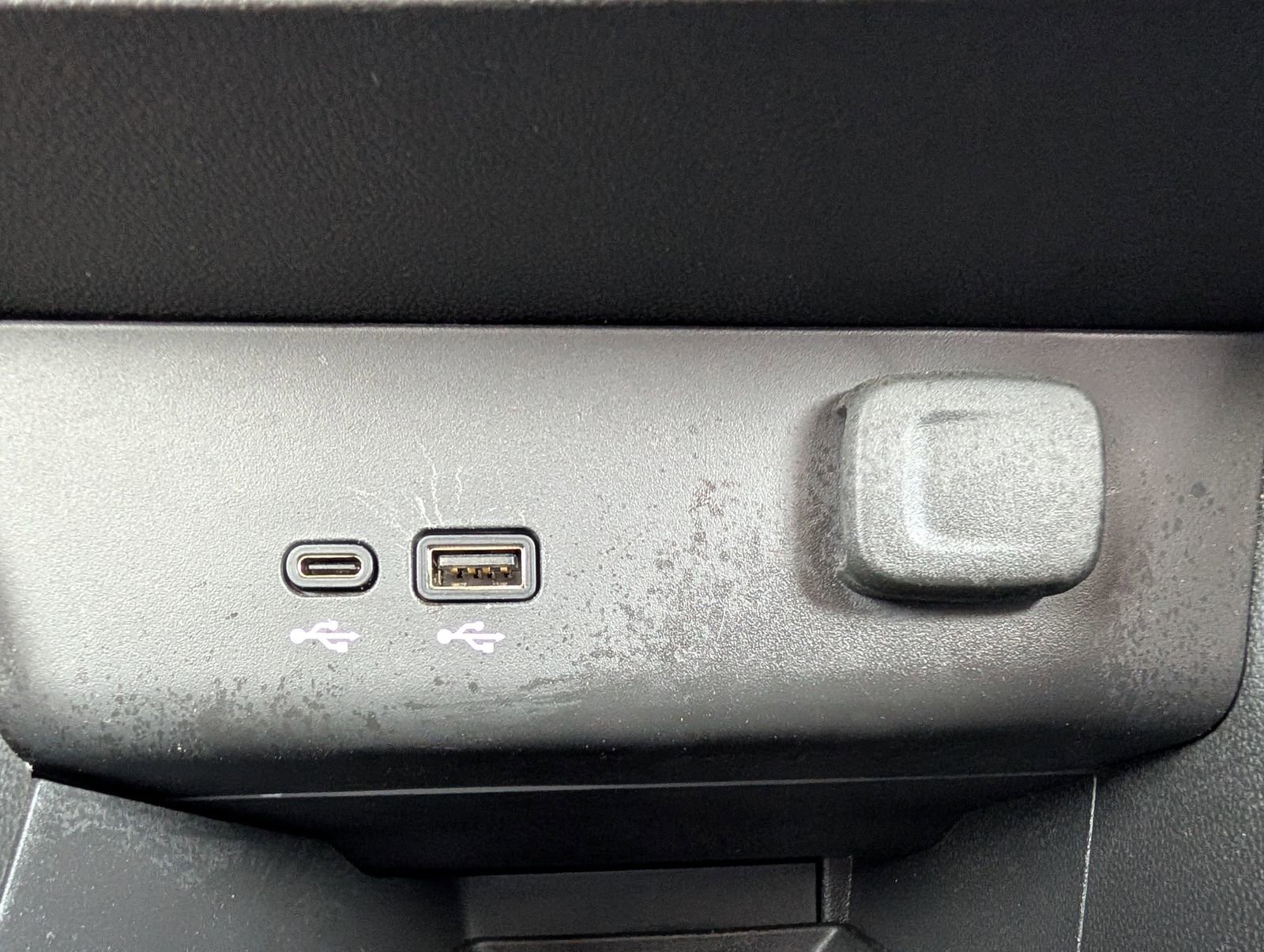 Used 2024 Buick Encore GX Preferred FWD image 34