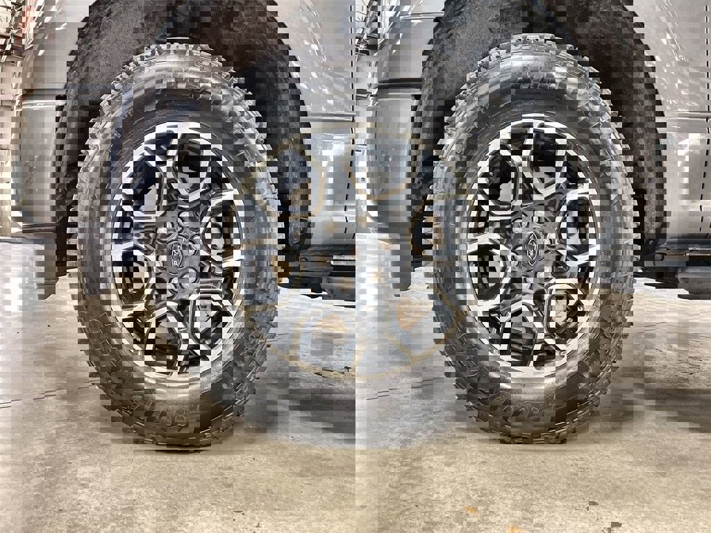 Used 2023 Ford F150 XLT w/ Equipment Group 302A High image 10