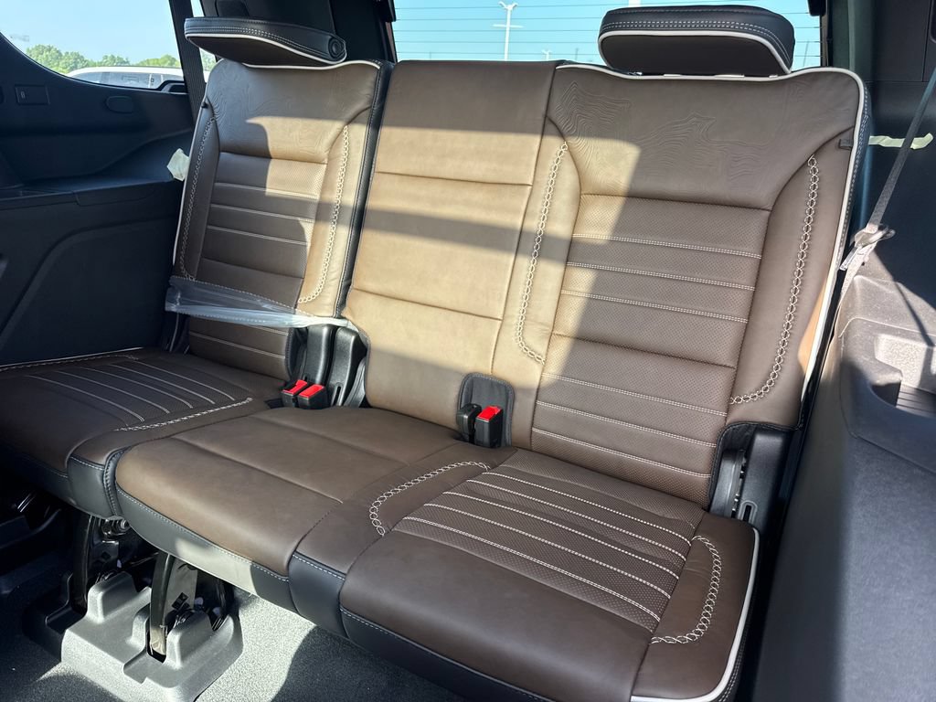 New 2026 GMC Yukon Denali Ultimate AWD/4WD image 16