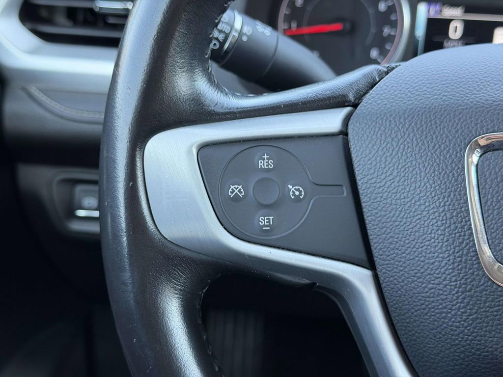 Used 2019 GMC Acadia SLT w/ Black Edition image 9