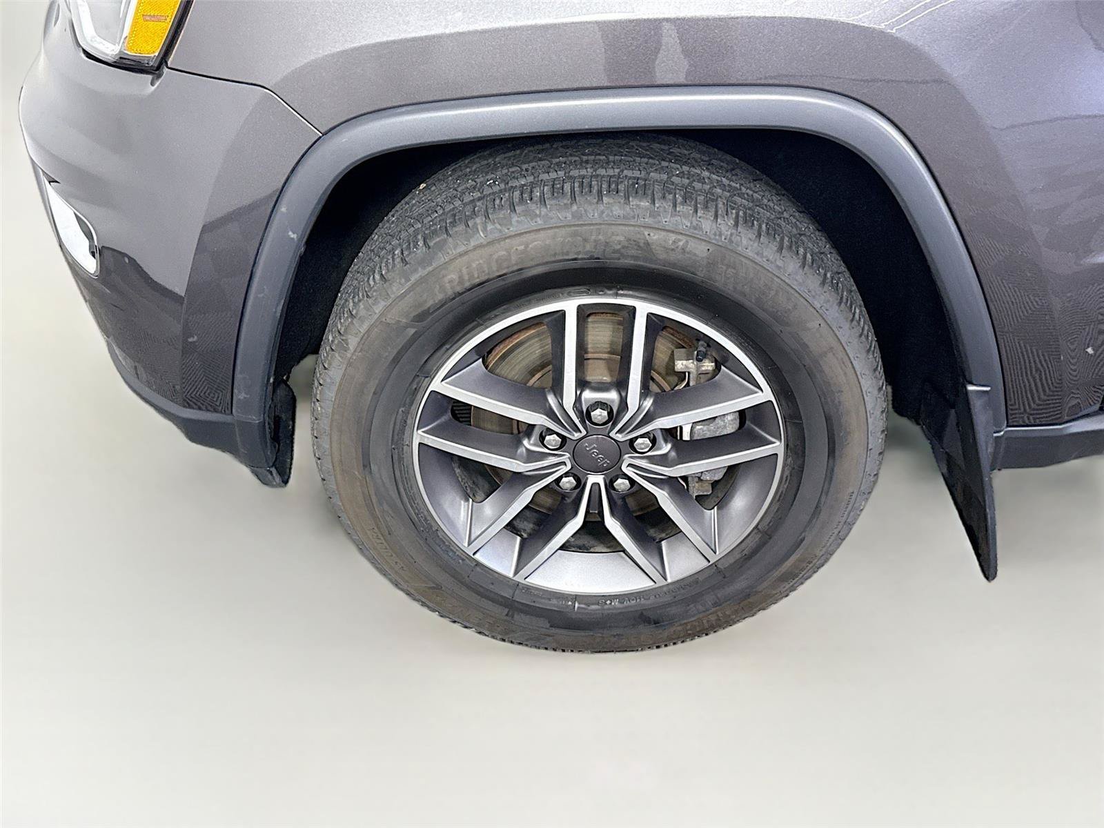 Used 2021 Jeep Grand Cherokee Limited w/ Trailer Tow Group IV AWD/4WD image 24