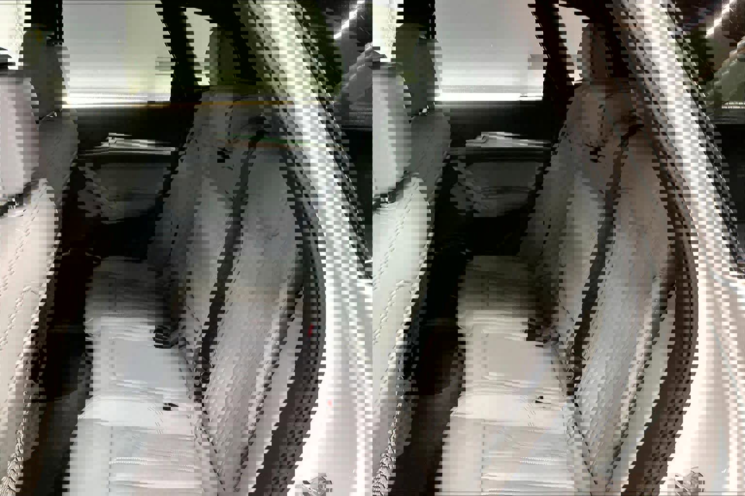 Certified 2025 Audi Q5 2.0T Premium w/ Convenience Plus Package image 29