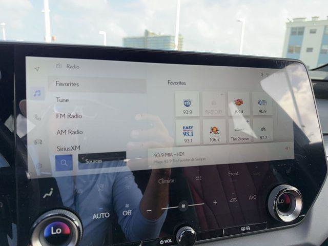 Certified 2025 Lexus RX 500h F Sport w/ Convenience Package image 16