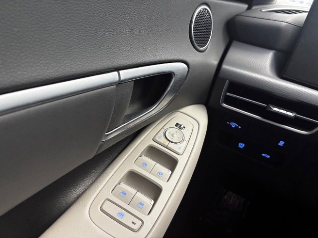 Used 2024 Hyundai Sonata SEL FWD image 23